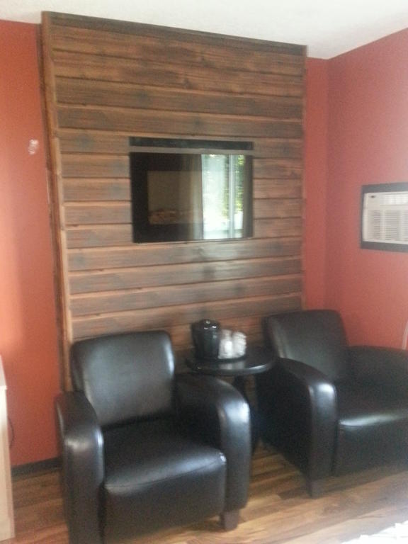 The Walla Walla Inn Rainy River Esterno foto